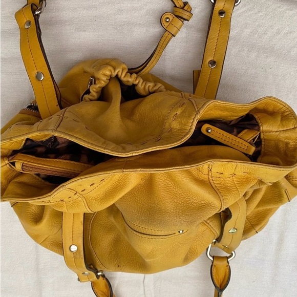 B Makowsky Mustard Yellow Leather Handbag Tote Satchel - Picture 5 of 7